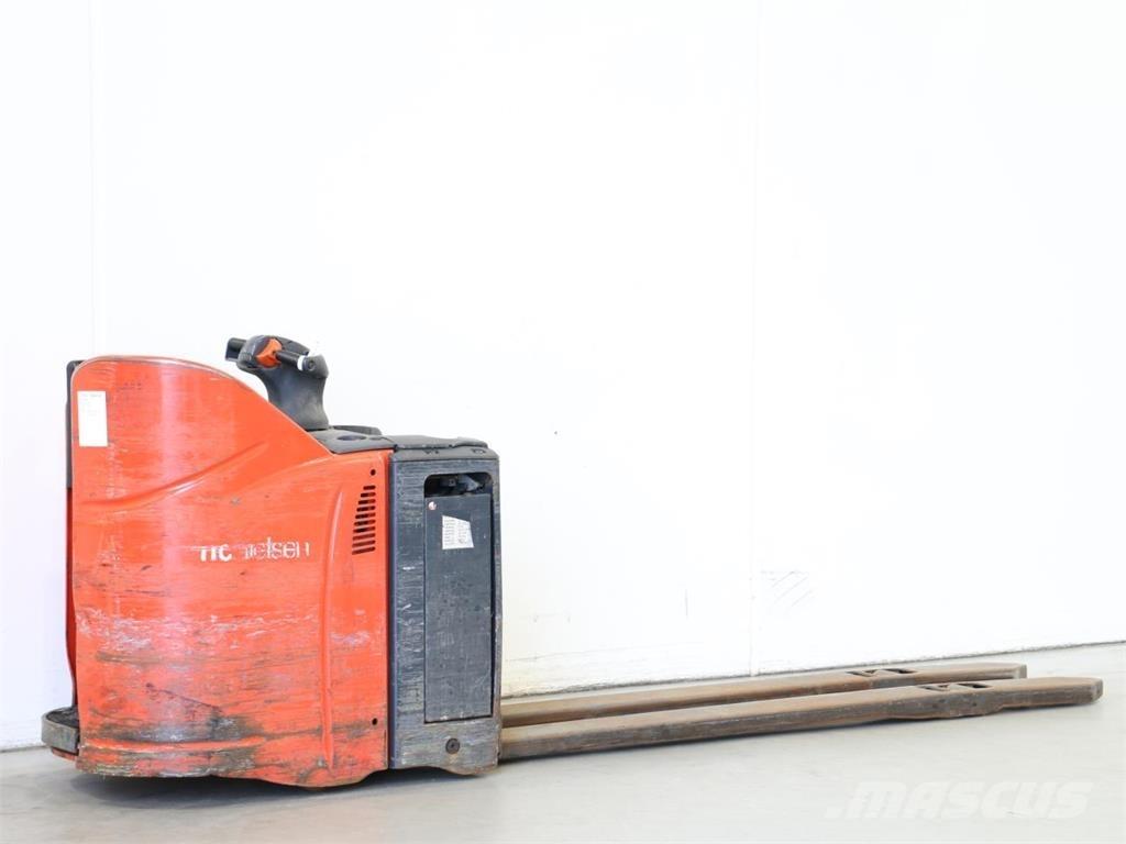 Linde T20SP/131 Wózki widłowe unoszące z dyszlem