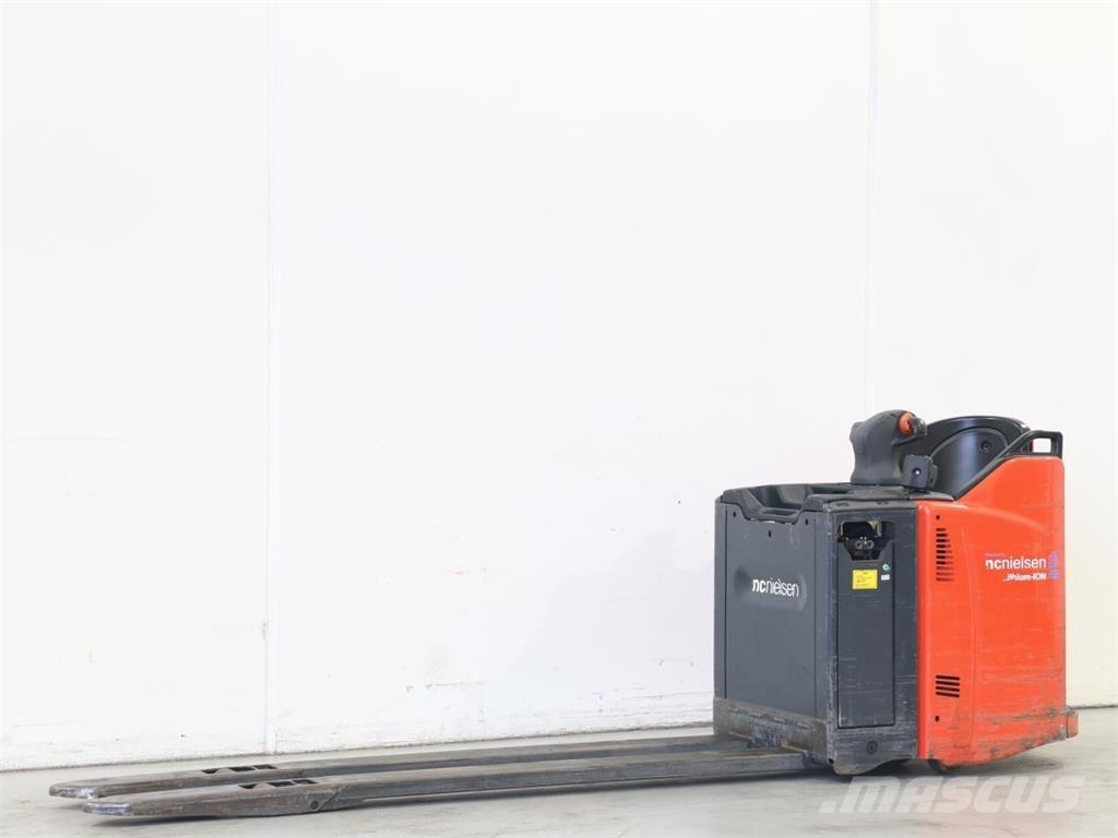 Linde T20SP/131 Wózki widłowe unoszące z dyszlem