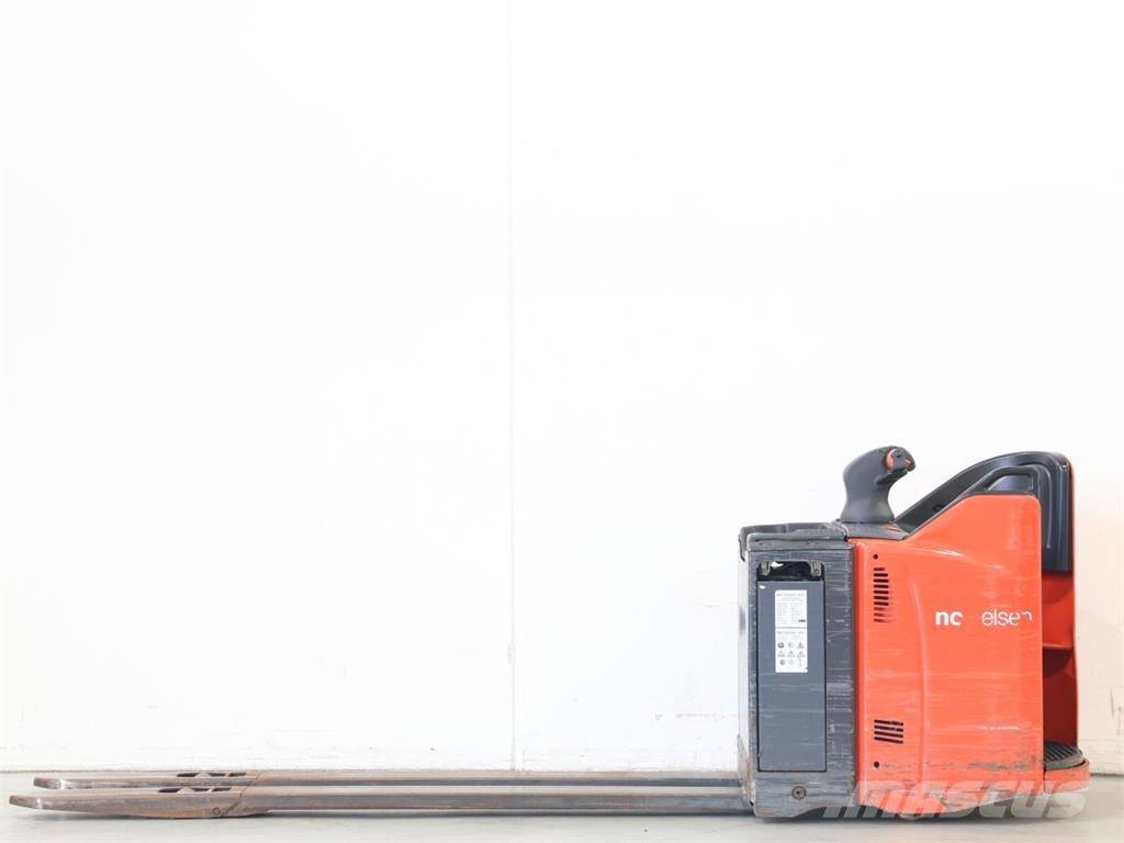 Linde T20SP/131 Wózki widłowe unoszące z dyszlem