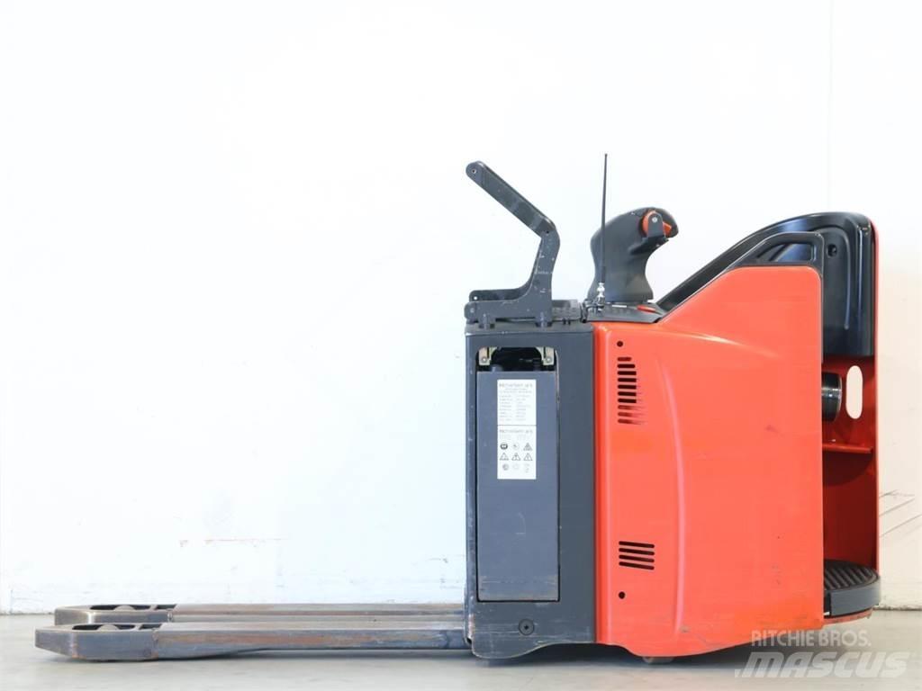 Linde T20SP/131 Wózki widłowe unoszące z dyszlem
