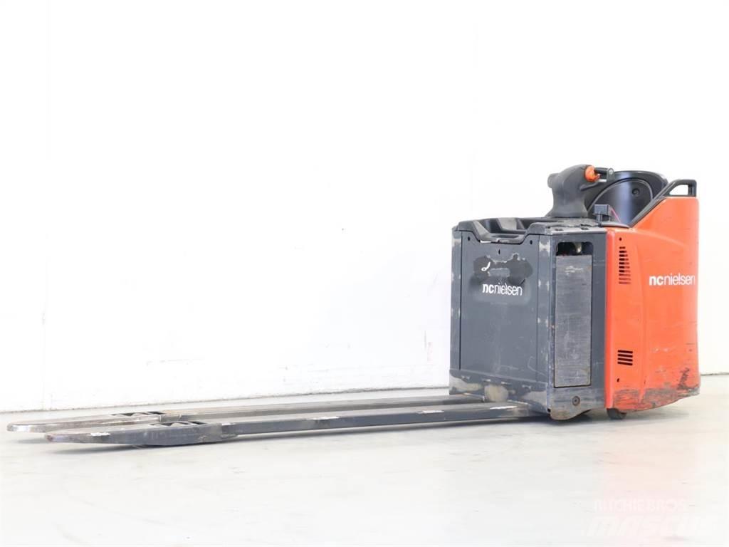 Linde T20SP/131 Wózki widłowe unoszące z dyszlem