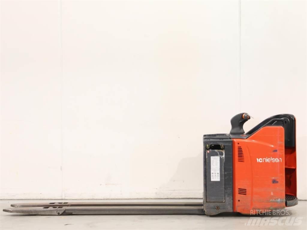 Linde T20SP/131-07 Wózki widłowe unoszące z dyszlem
