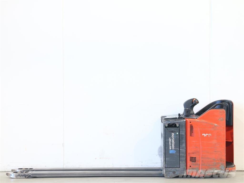 Linde T20SP/131-08 Wózki widłowe unoszące z dyszlem