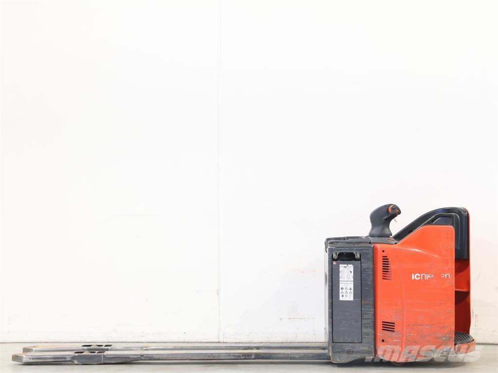 Linde T20SP/131-08 Wózki widłowe unoszące z dyszlem