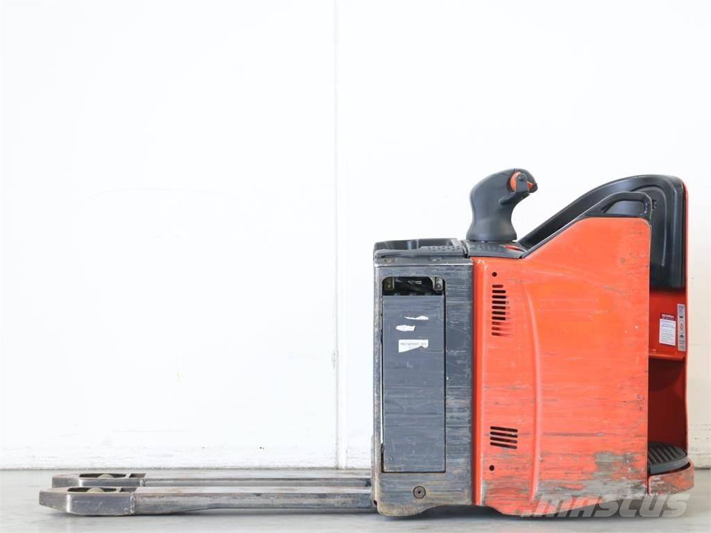 Linde T20SP/131-08 Wózki widłowe unoszące z dyszlem