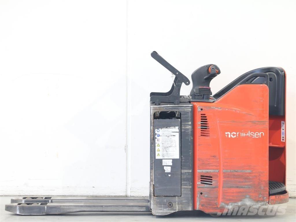 Linde T20SP/131-08 Wózki widłowe unoszące z dyszlem