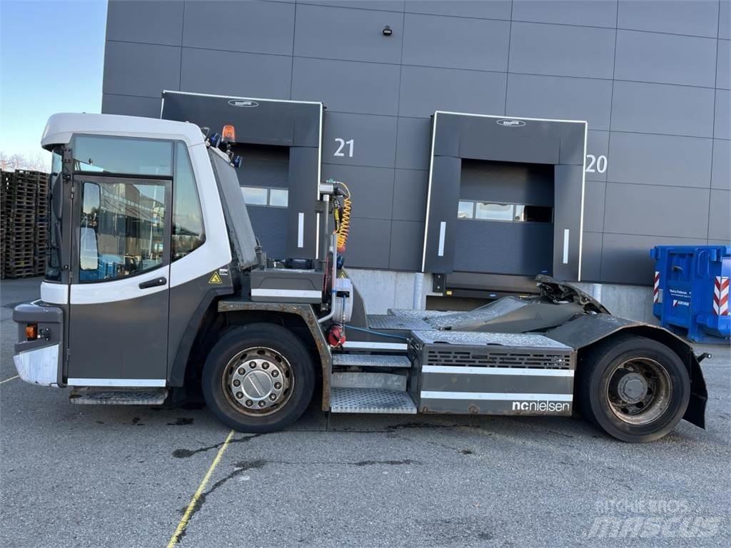 Terberg DT183 4X2 Magazynowanie - Inne