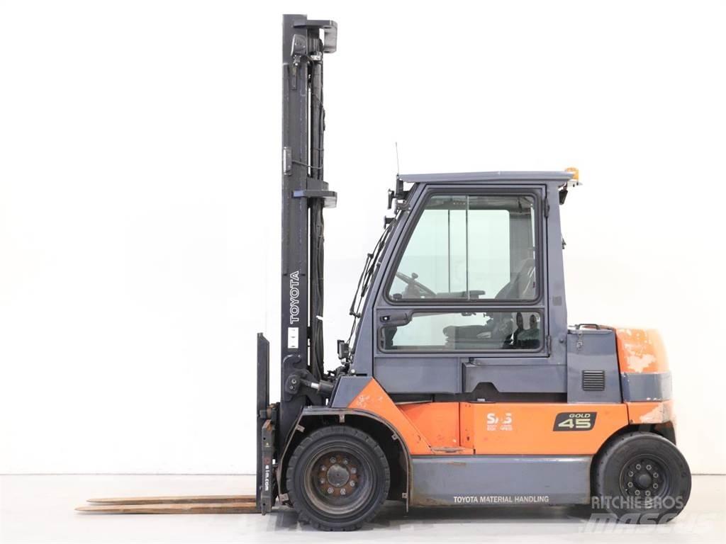 Toyota 7FBMF45 Wózki widłowe inne