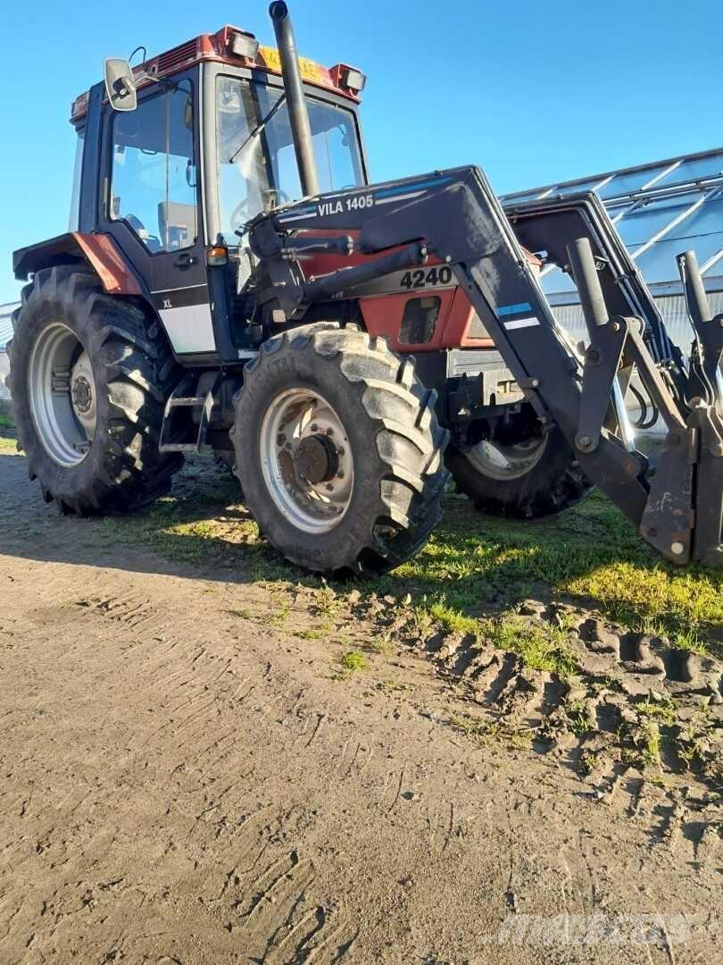 Case IH 4240 Ciągniki rolnicze