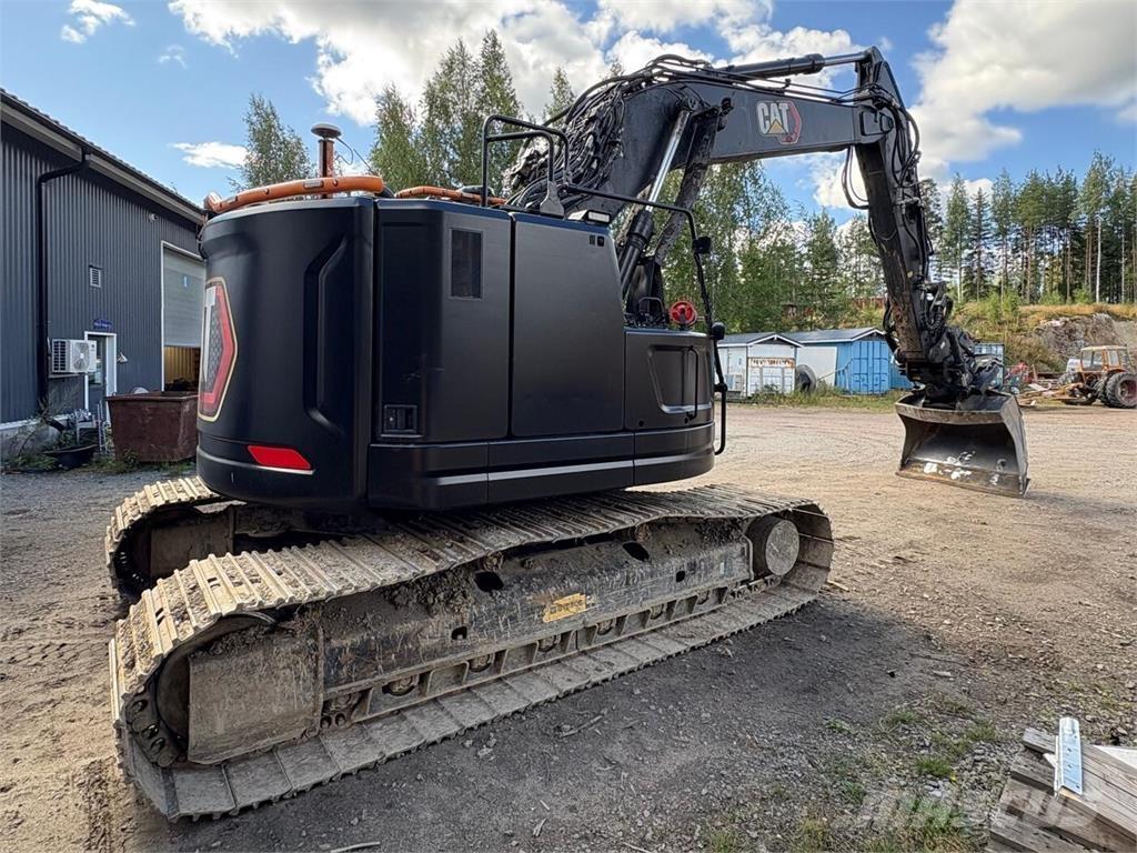 CAT 325 Koparki gąsienicowe