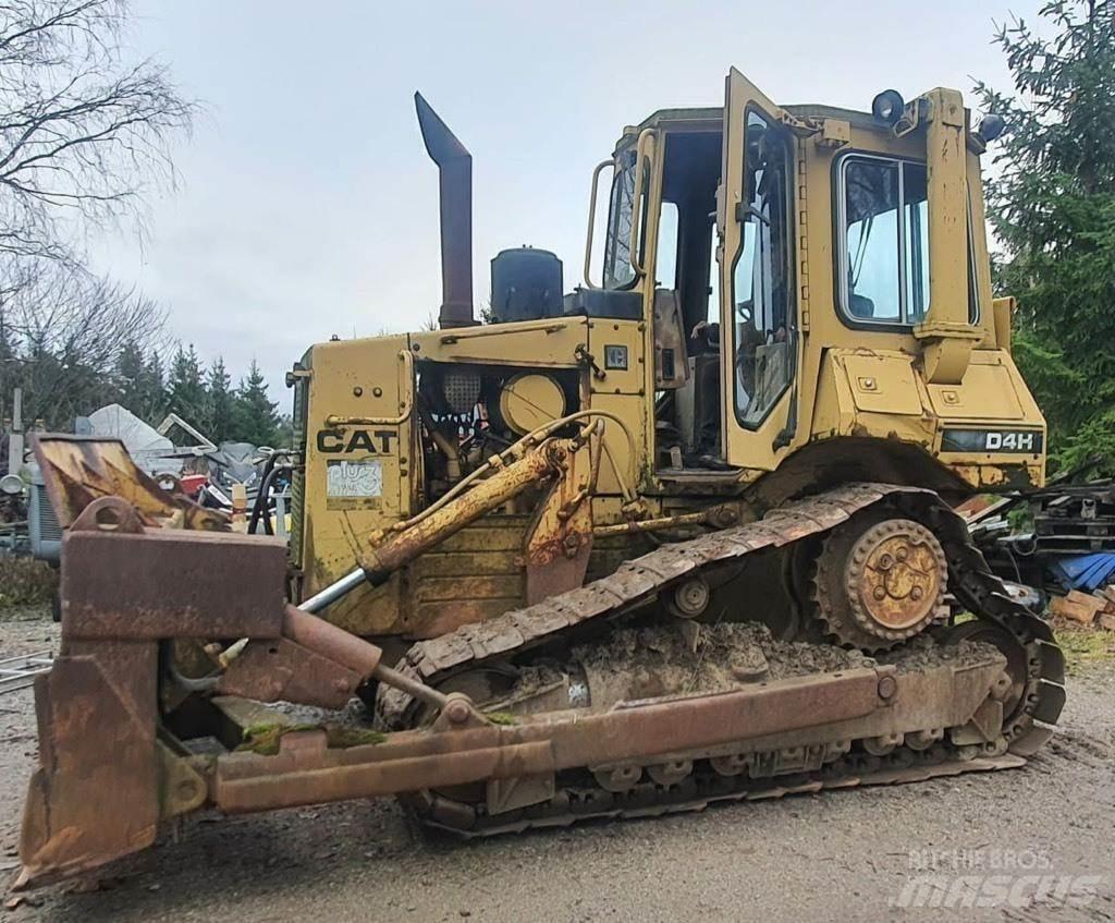 CAT D 4 H Maszyny budowlane - Inne