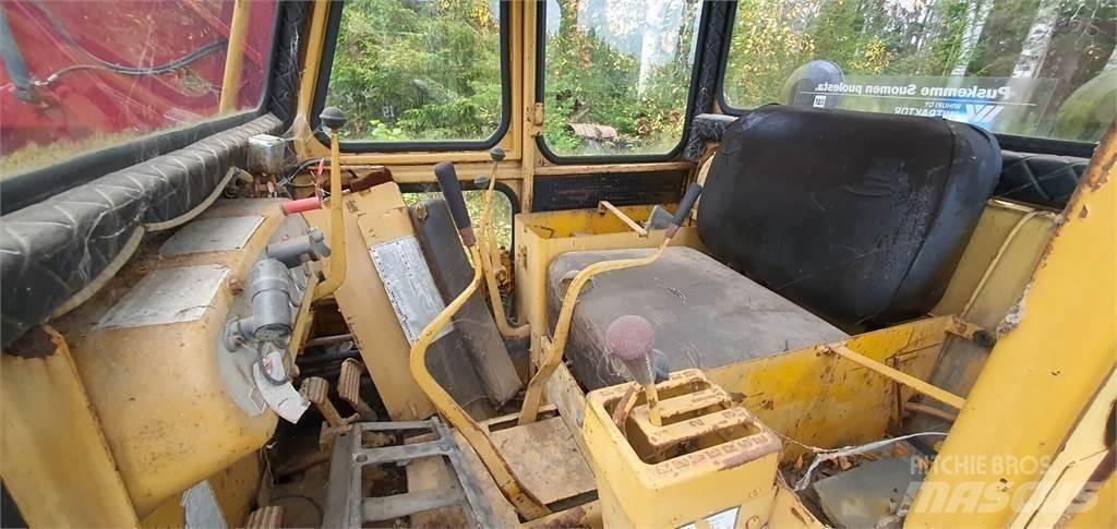 CAT D4D Maszyny budowlane - Inne