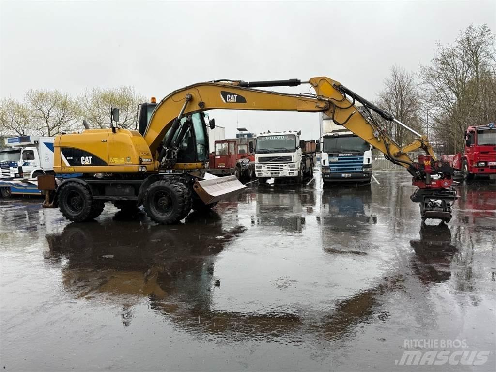 CAT M313 D Koparki kołowe