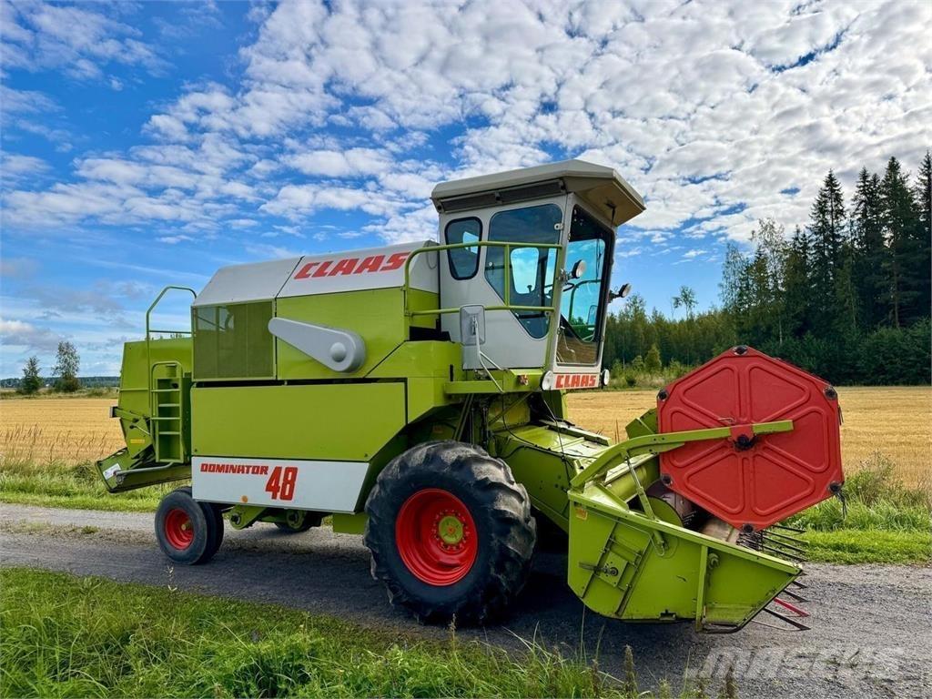 CLAAS 48 Kombajny zbożowe