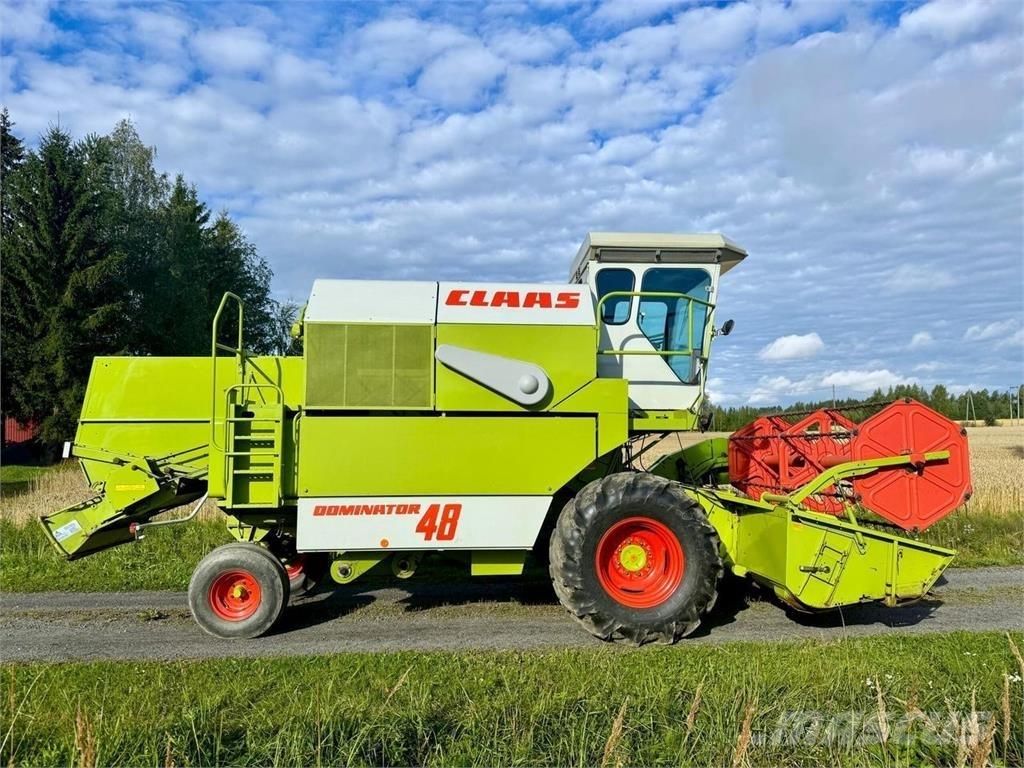 CLAAS 48 Kombajny zbożowe