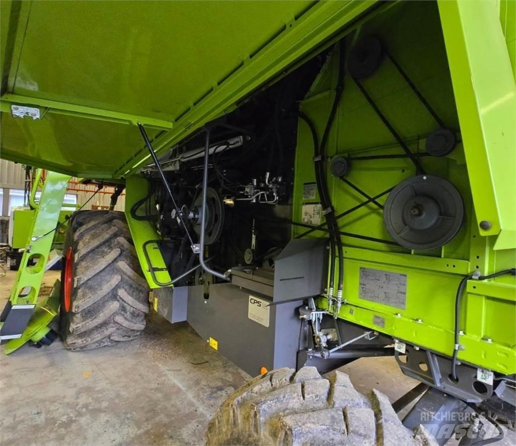 CLAAS Avero 160 Kombajny zbożowe