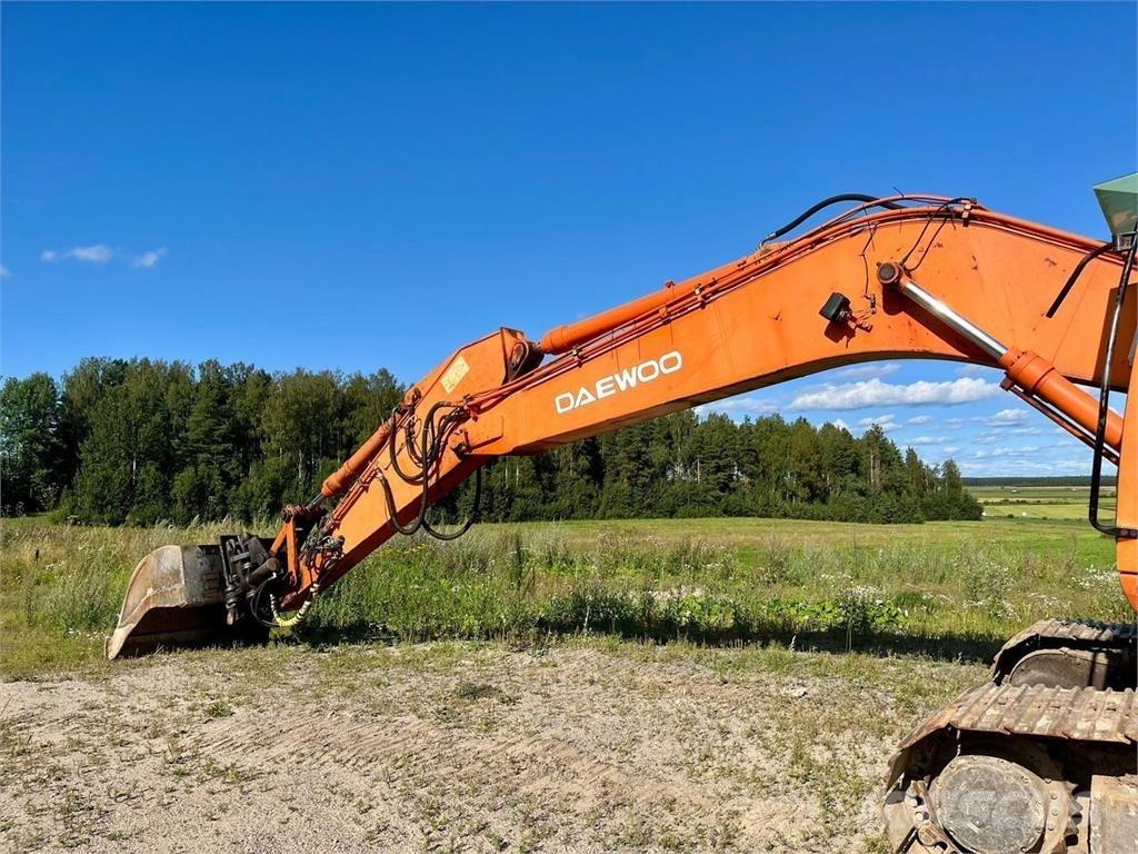Daewoo 220LC-V Koparki gąsienicowe