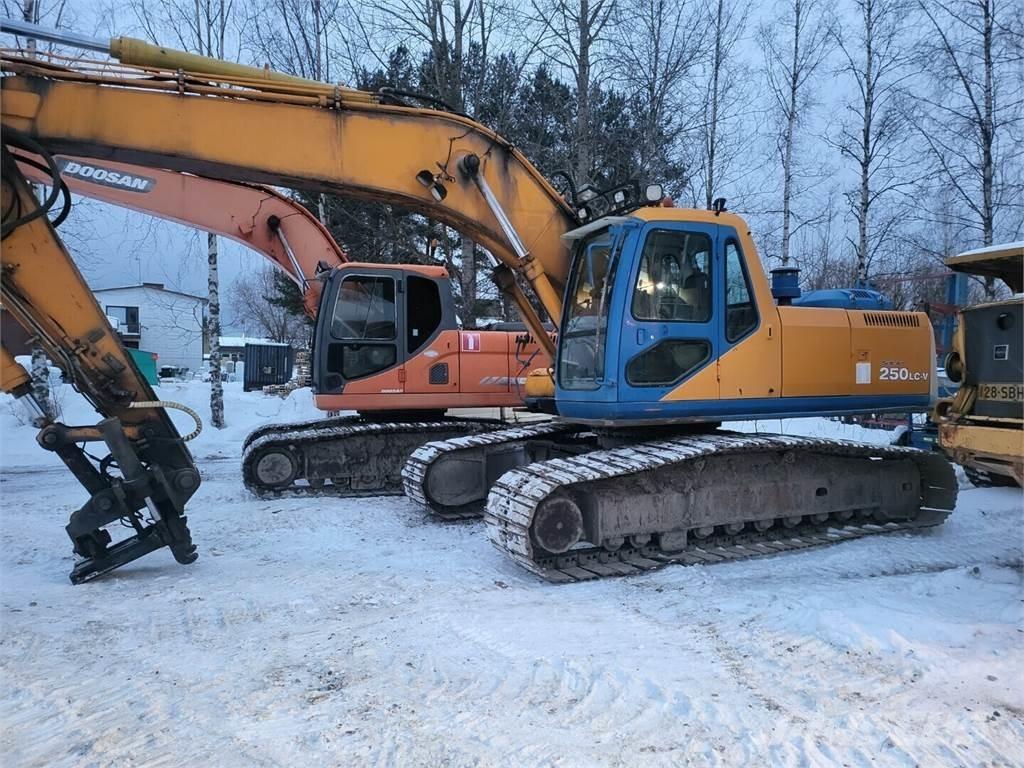 Daewoo S250lc-v Koparki gąsienicowe