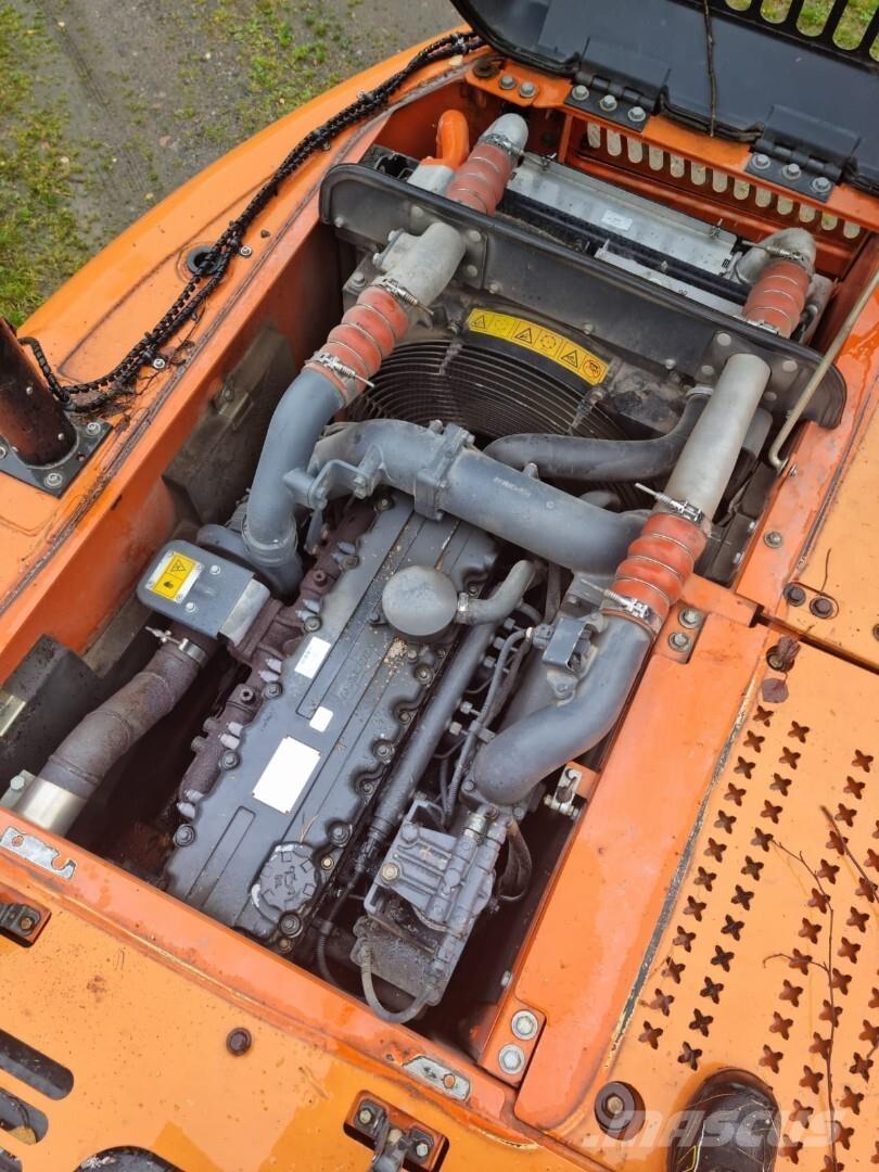 Doosan 160 LC Koparki gąsienicowe