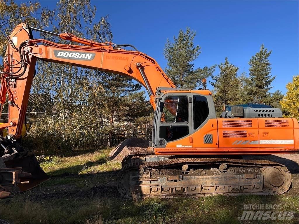 Doosan DX300 LC-3 Koparki gąsienicowe