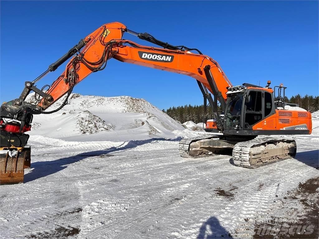 Doosan DX300 LC-5 Koparki gąsienicowe