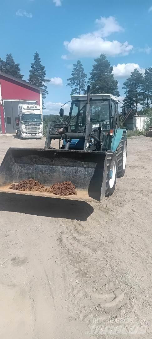 Ford 4830 Ciągniki rolnicze