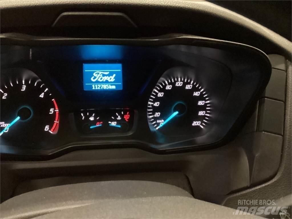 Ford Transit Busy / Vany