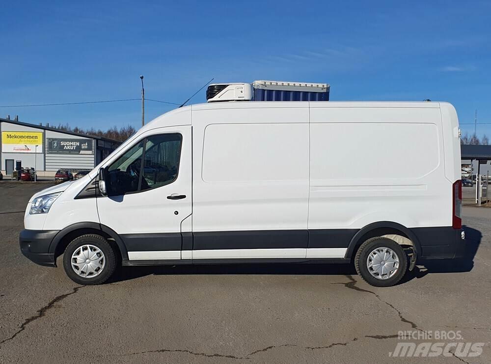 Ford Transit Inne