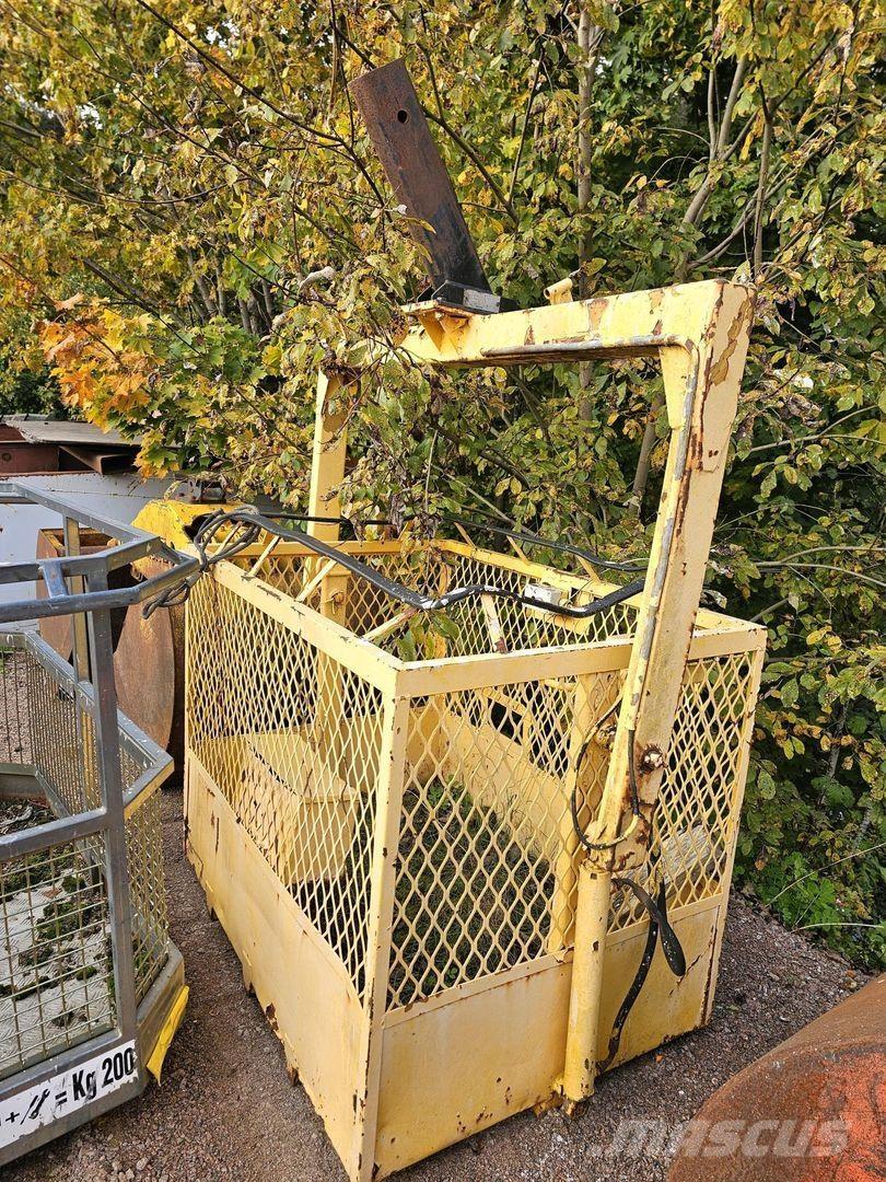  Henkilökori Inne maszyny do podnoszenia