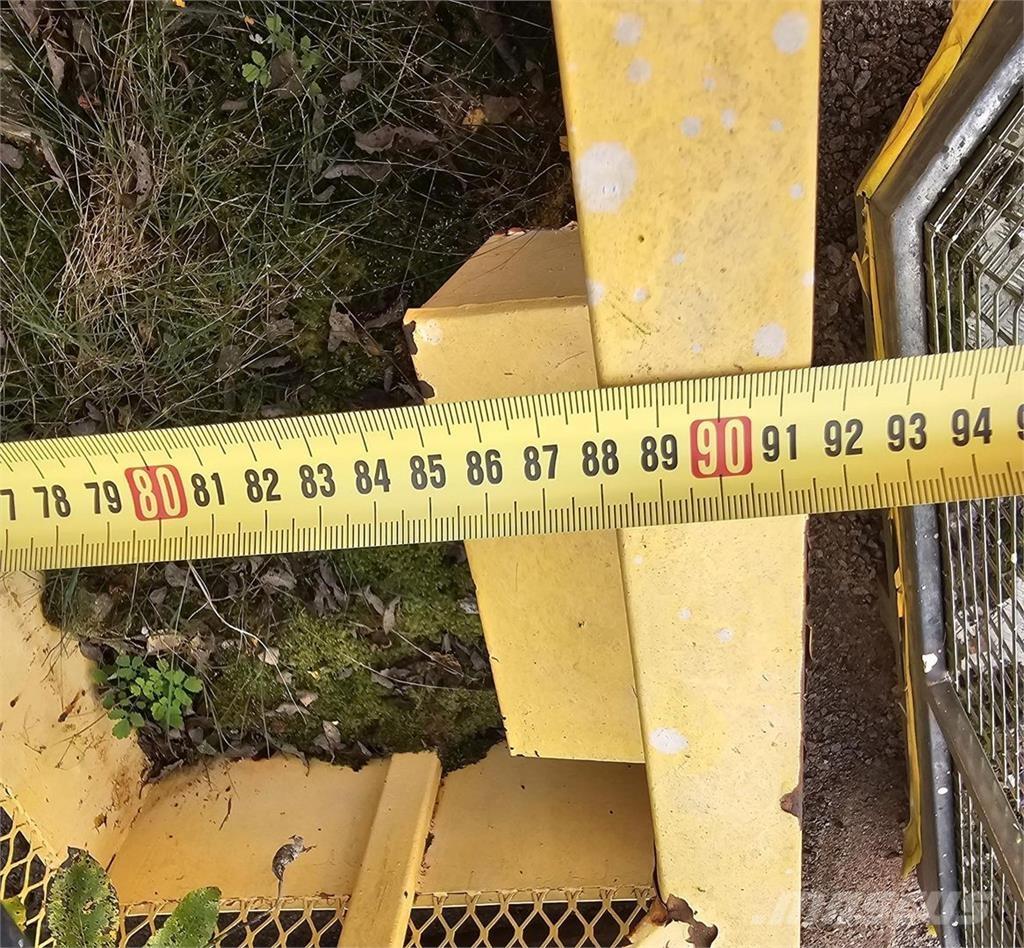  Henkilökori Inne maszyny do podnoszenia