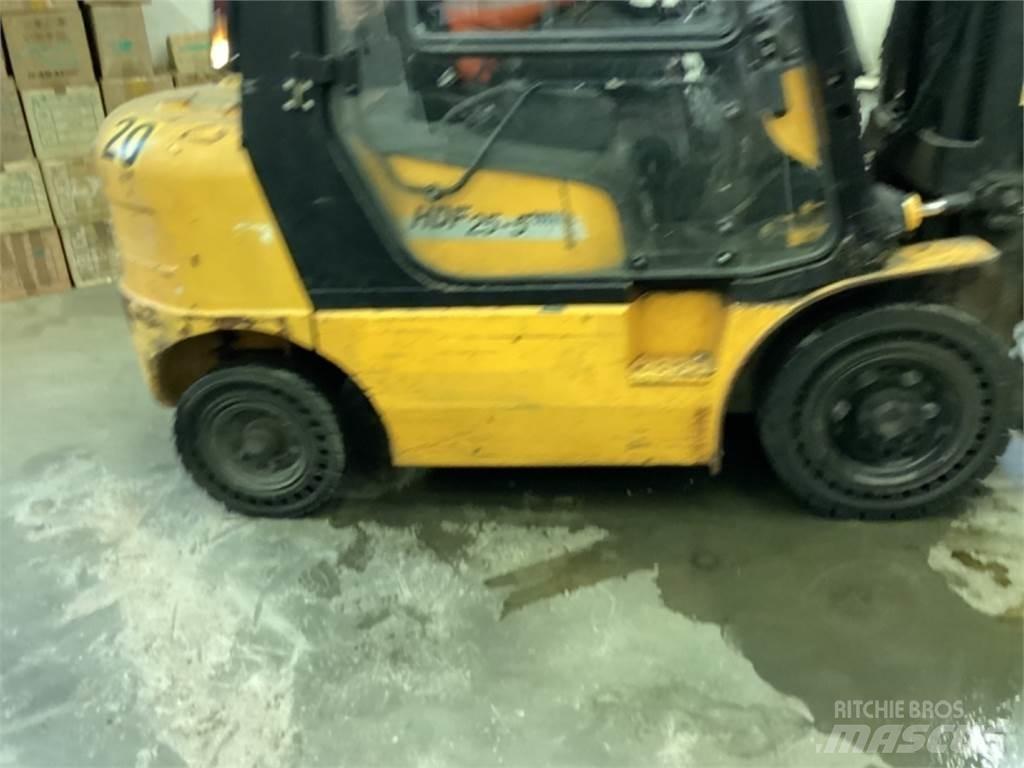 Hyundai HDE 25 E Wózki Diesla