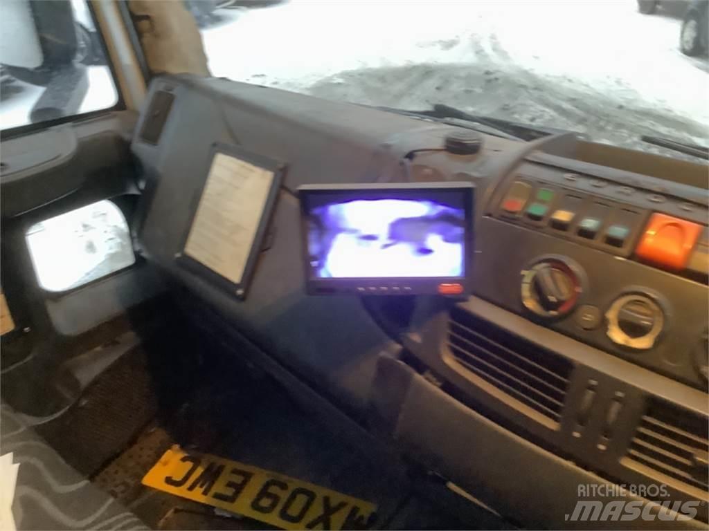 Iveco 180 e 25 Inne