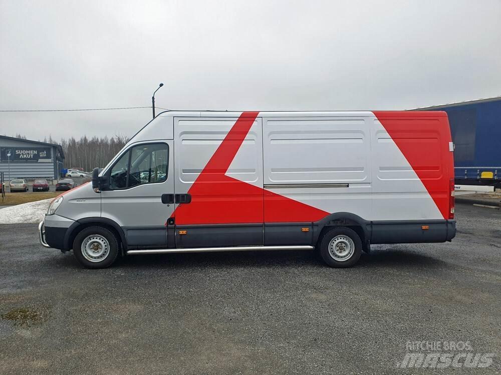 Iveco 35S17 Busy / Vany