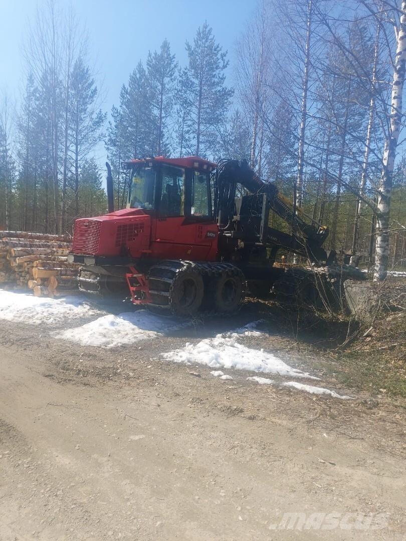 Komatsu 840 TX Forwardery