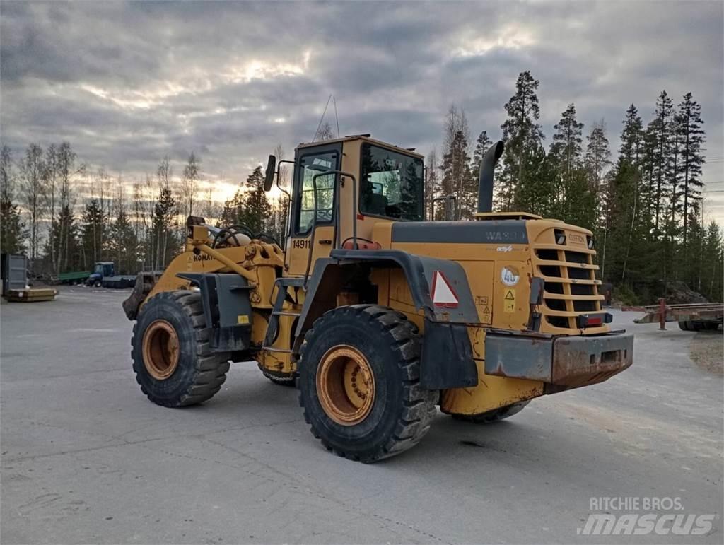 Komatsu WA 380-3H Ładowarki kołowe