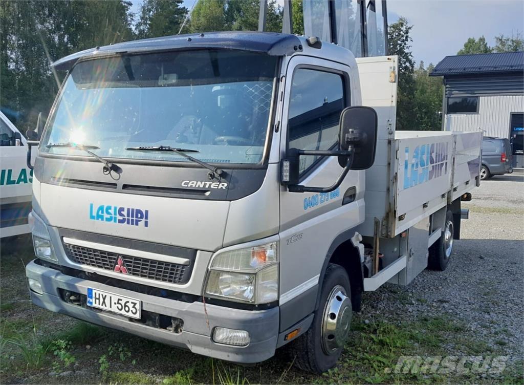 Mitsubishi Canter Pick-upy / Pojazdy z otwieranymi burtami