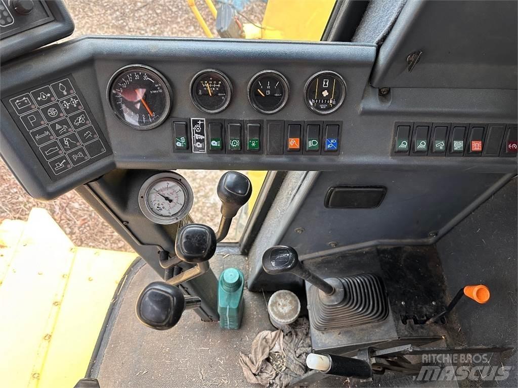 New Holland TC56 Kombajny zbożowe
