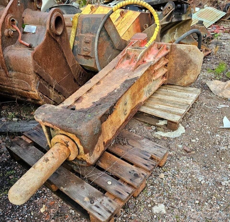 Rammer E64 Młoty hydrauliczne
