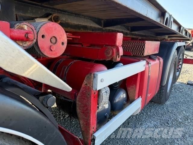 Scania R124G Żurawie samochodowe