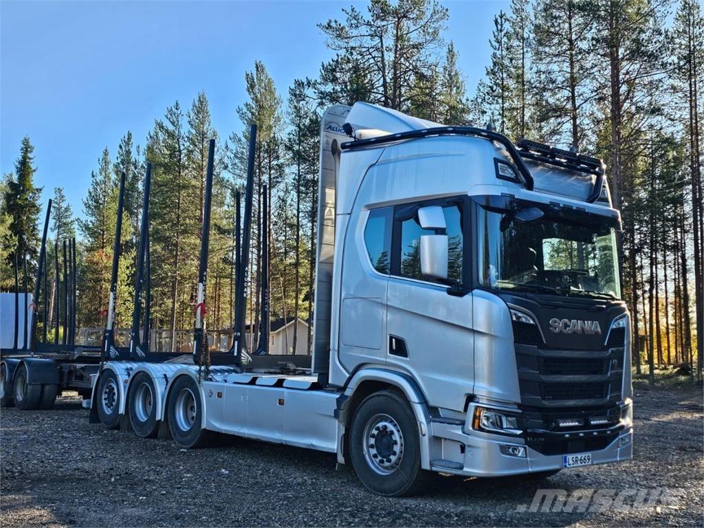 Scania R660 8X4 Samochody do przewozu drewna