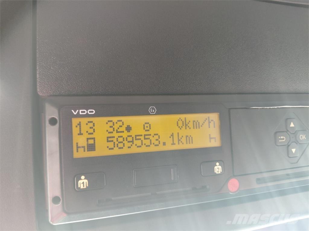 Sisu CM16M 8x4 Wywrotki