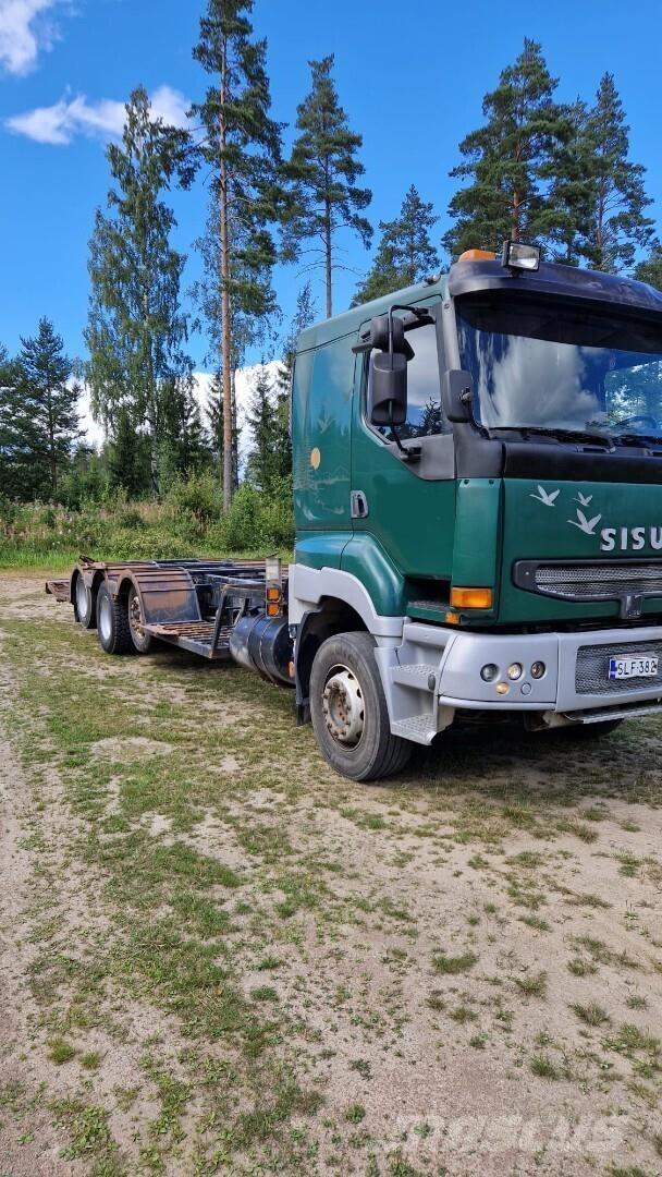 Sisu E12M Pojazdy do transportu samochodów