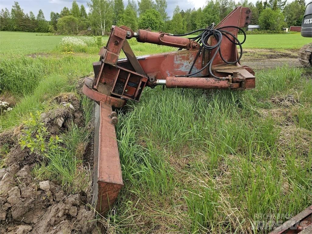  Takalana Inny sprzęt drogowy i odśnieżający