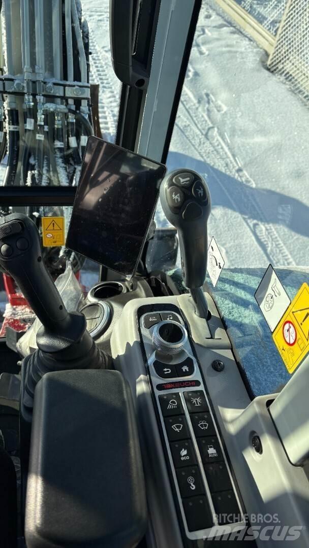 Takeuchi TB335R Minikoparki