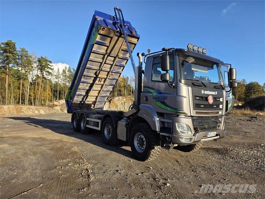 Tatra Phoenix Ciągniki rolnicze