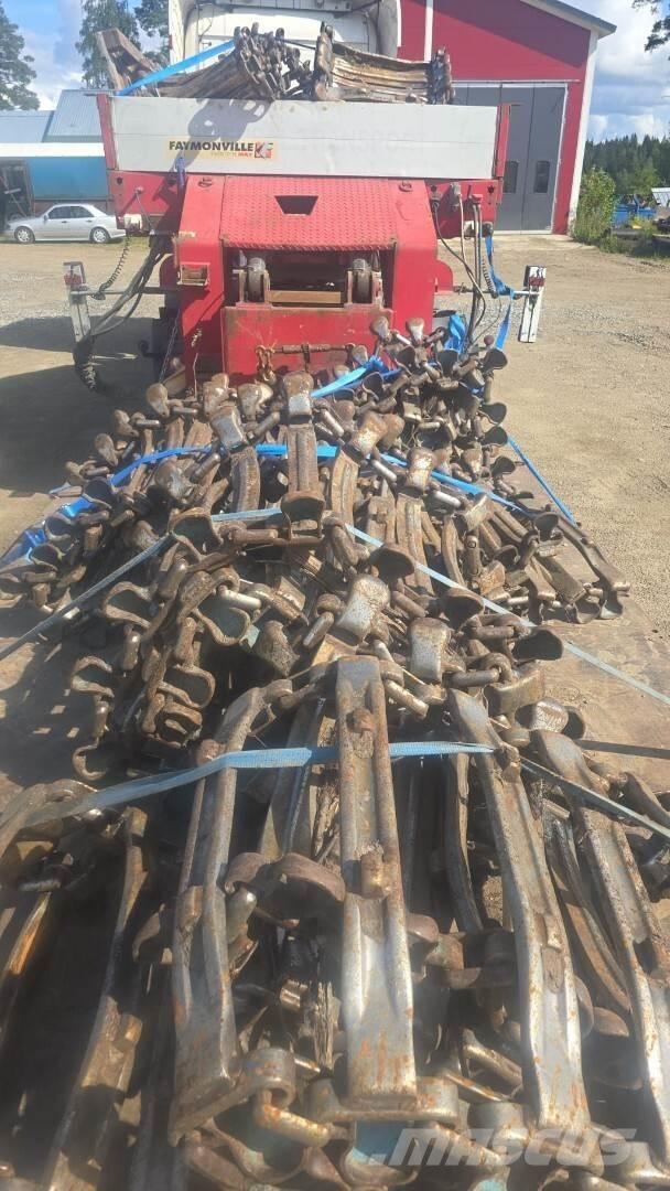  Teloja Gąsienice, łańcuchy i podwozia