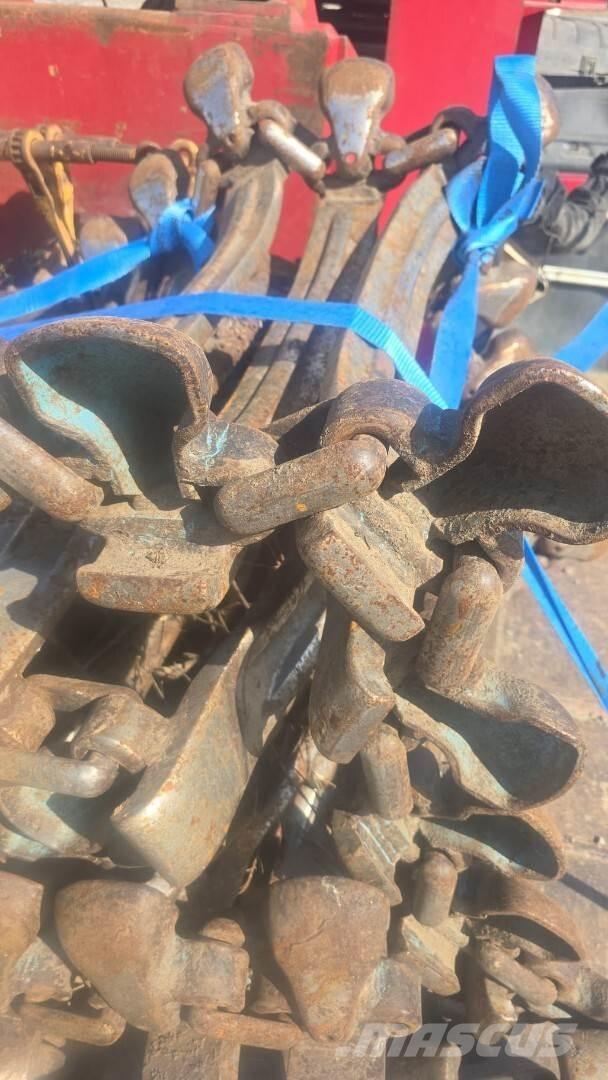  Teloja Gąsienice, łańcuchy i podwozia