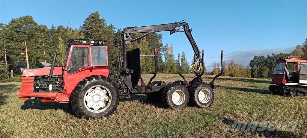 Valmet 702 Forwardery