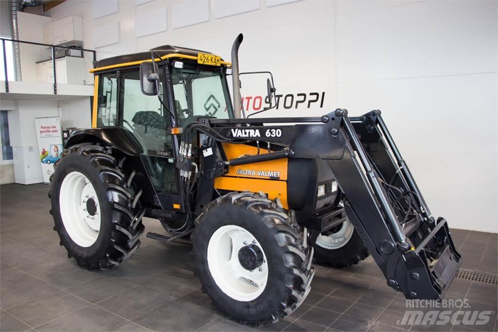 Valtra 800 Ciągniki rolnicze