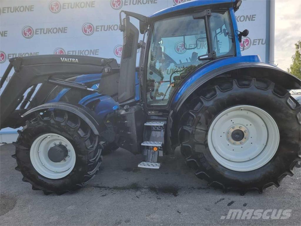 Valtra T145 Ciągniki rolnicze